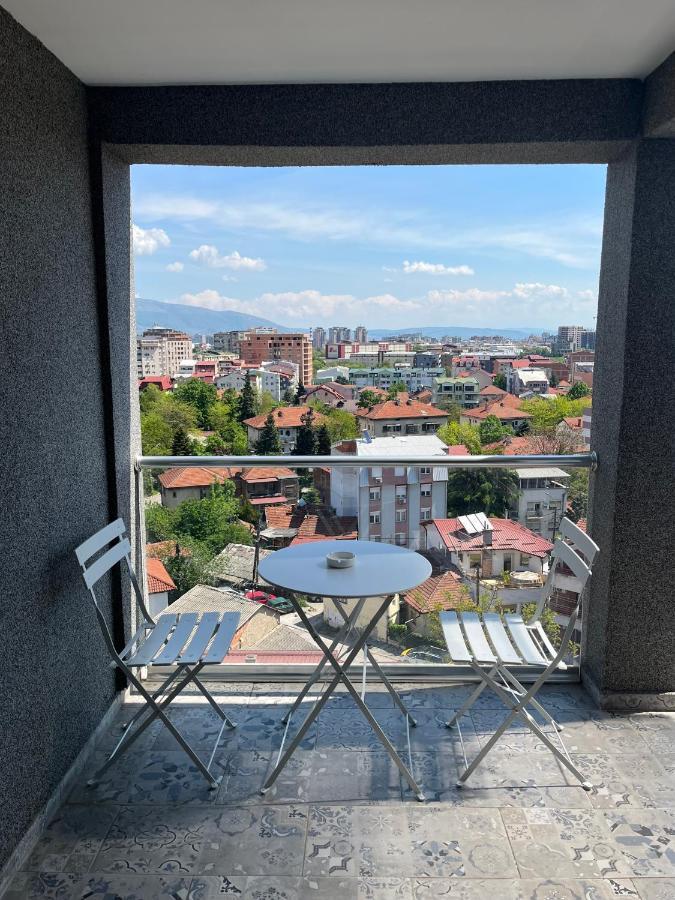 Amazing View-Centrally Located-Brand New Apartment Skopje Exterior photo